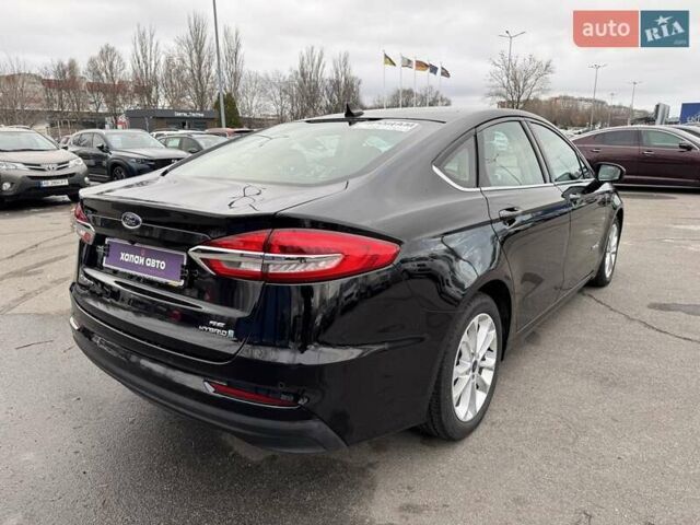 Черный Форд Фьюжн, объемом двигателя 2 л и пробегом 34 тыс. км за 18900 $, фото 6 на Automoto.ua
