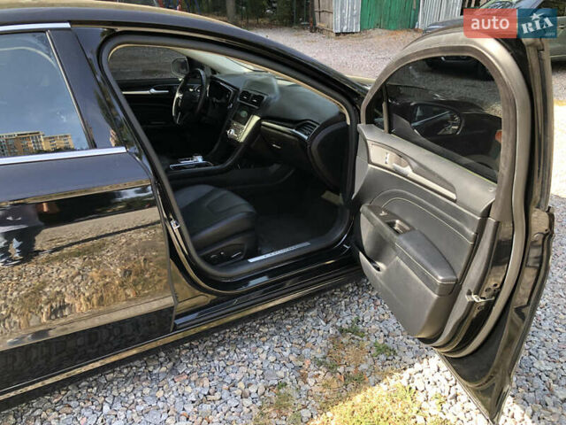 Черный Форд Фьюжн, объемом двигателя 2 л и пробегом 270 тыс. км за 14400 $, фото 14 на Automoto.ua