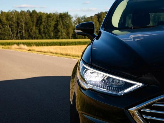 Черный Форд Фьюжн, объемом двигателя 2 л и пробегом 76 тыс. км за 6000 $, фото 6 на Automoto.ua