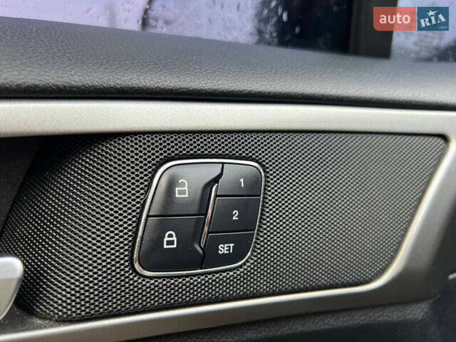 Чорний Форд Фьюжен, об'ємом двигуна 1.5 л та пробігом 112 тис. км за 11940 $, фото 33 на Automoto.ua