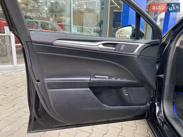 Черный Форд Фьюжн, объемом двигателя 2 л и пробегом 122 тыс. км за 16200 $, фото 9 на Automoto.ua