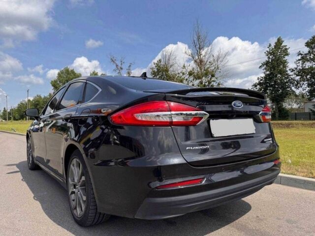 Форд Фьюжен 2019 у Львові на Automoto.ua Чорний Форд Фьюжен, об'ємом двигуна 2 л та пробігом 110 тис. км за 13000 $, фото 2 на Automoto.ua