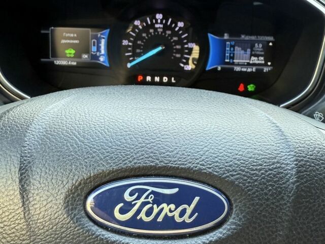 Черный Форд Фьюжн, объемом двигателя 2 л и пробегом 124 тыс. км за 15500 $, фото 7 на Automoto.ua