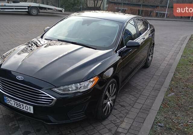 Черный Форд Фьюжн, объемом двигателя 2.49 л и пробегом 181 тыс. км за 11400 $, фото 2 на Automoto.ua