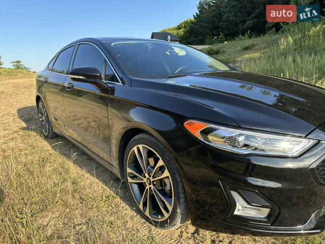 Форд Фьюжн 2019 в Львове на Automoto.ua Черный Форд Фьюжн, объемом двигателя 2 л и пробегом 111 тыс. км за 16900 $, фото 6 на Automoto.ua
