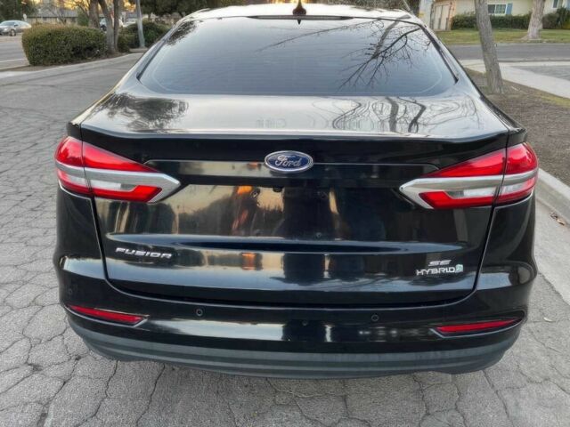 Черный Форд Фьюжн, объемом двигателя 2 л и пробегом 47 тыс. км за 9000 $, фото 6 на Automoto.ua