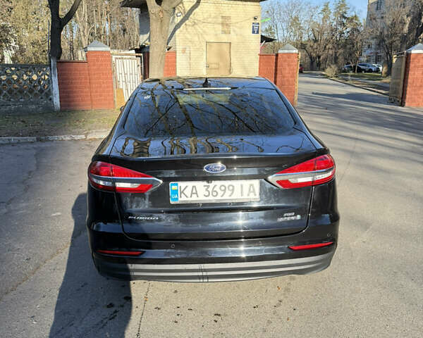 Черный Форд Фьюжн, объемом двигателя 2 л и пробегом 56 тыс. км за 18200 $, фото 6 на Automoto.ua