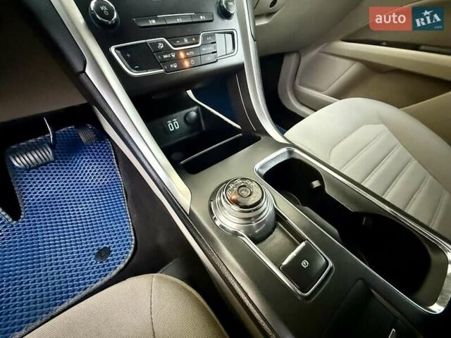 Черный Форд Фьюжн, объемом двигателя 1.5 л и пробегом 93 тыс. км за 12999 $, фото 65 на Automoto.ua