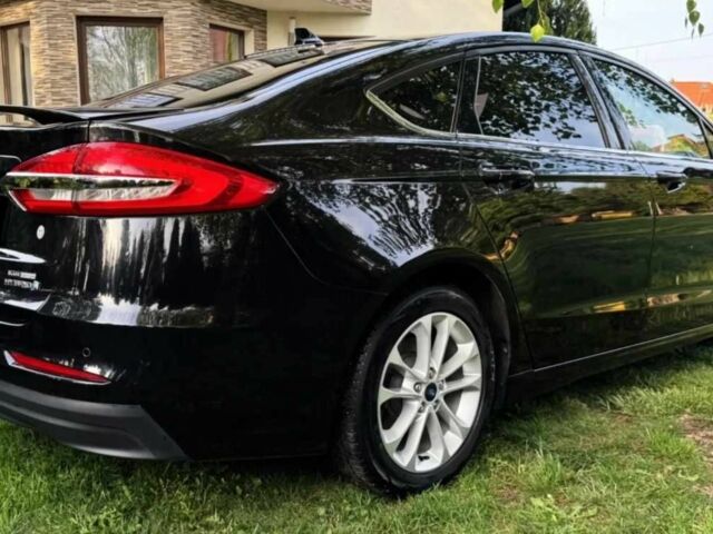 Черный Форд Фьюжн, объемом двигателя 2 л и пробегом 129 тыс. км за 8900 $, фото 4 на Automoto.ua