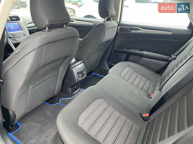 Черный Форд Фьюжн, объемом двигателя 2 л и пробегом 122 тыс. км за 16200 $, фото 16 на Automoto.ua