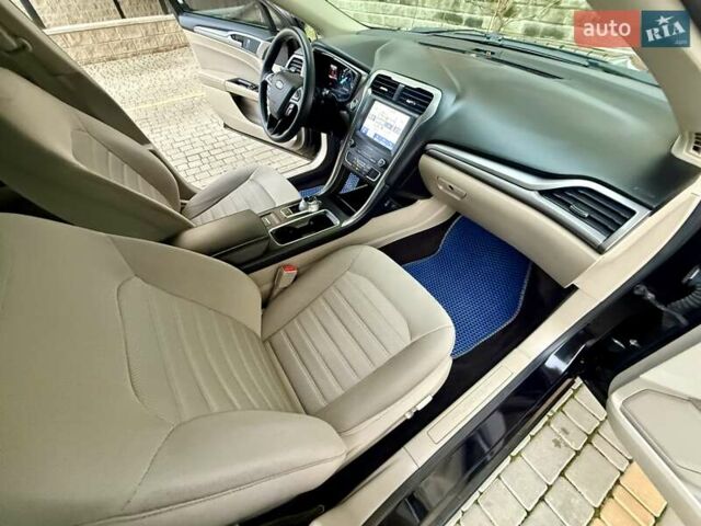 Черный Форд Фьюжн, объемом двигателя 1.5 л и пробегом 93 тыс. км за 12999 $, фото 53 на Automoto.ua