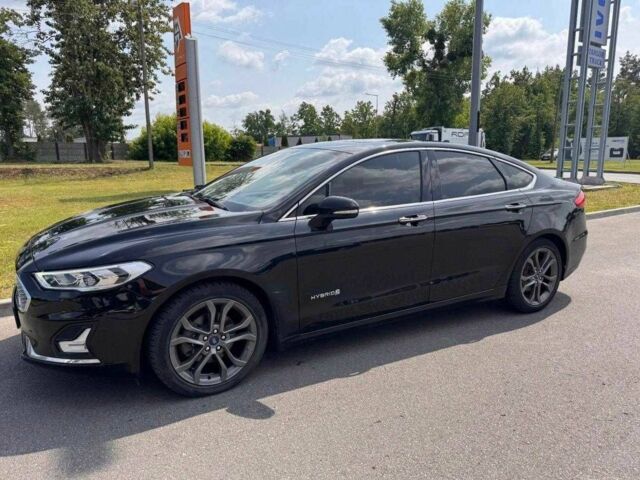 Форд Фьюжен 2019 у Львові на Automoto.ua Чорний Форд Фьюжен, об'ємом двигуна 2 л та пробігом 110 тис. км за 13000 $, фото 1 на Automoto.ua