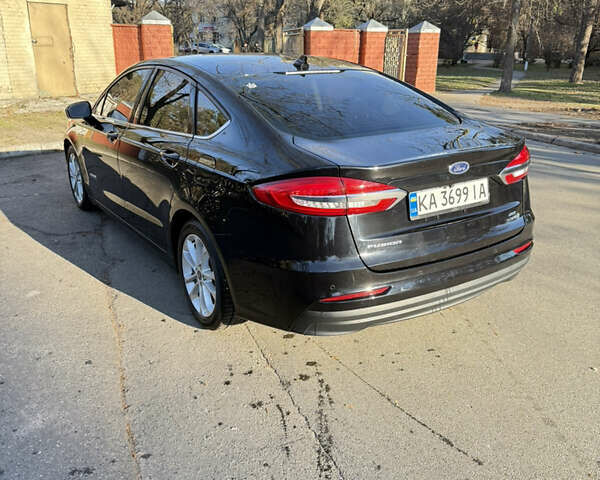 Черный Форд Фьюжн, объемом двигателя 2 л и пробегом 56 тыс. км за 18200 $, фото 4 на Automoto.ua