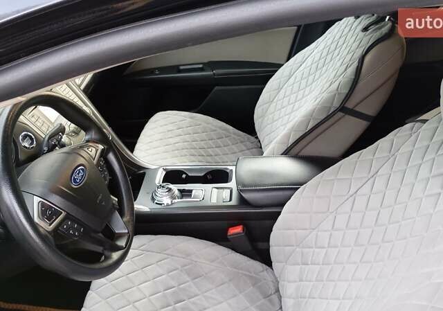 Черный Форд Фьюжн, объемом двигателя 2.49 л и пробегом 181 тыс. км за 11400 $, фото 7 на Automoto.ua