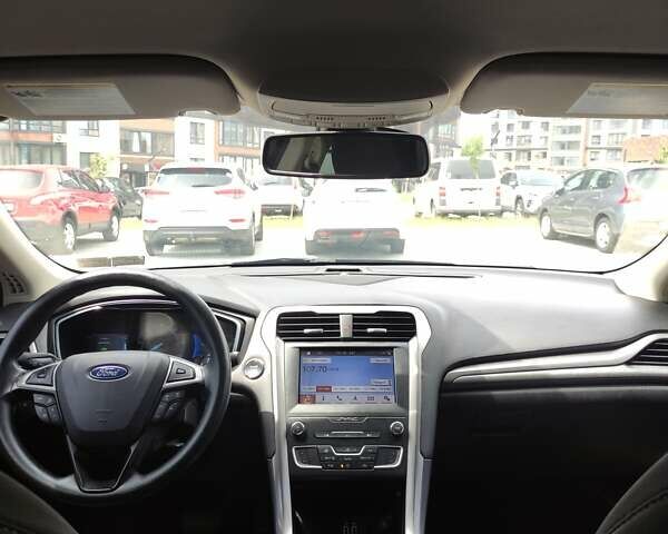 Форд Фьюжн 2019 в Житомире на Automoto.ua Черный Форд Фьюжн, объемом двигателя 2 л и пробегом 150 тыс. км за 16800 $, фото 5 на Automoto.ua