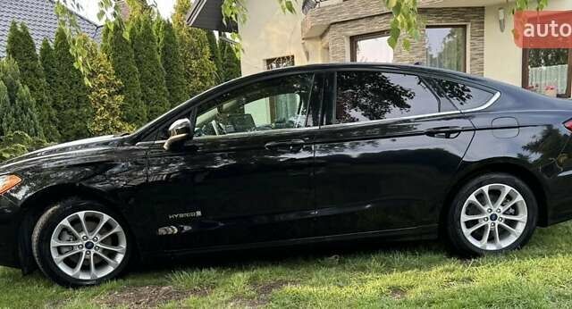 Черный Форд Фьюжн, объемом двигателя 2 л и пробегом 87 тыс. км за 18000 $, фото 3 на Automoto.ua
