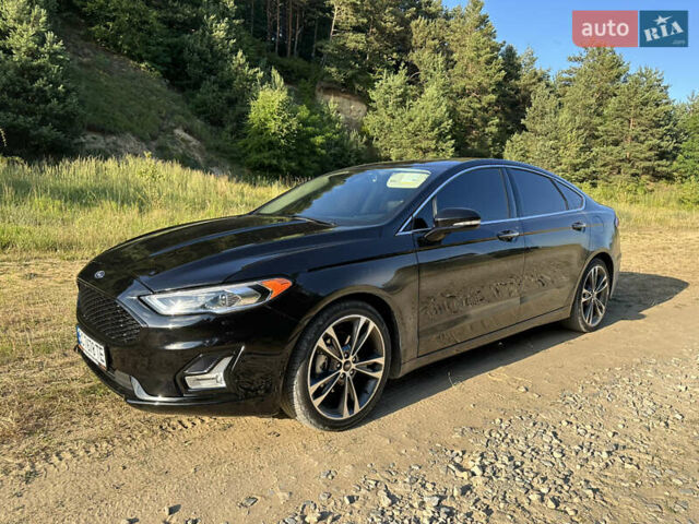 Форд Фьюжн 2019 в Львове на Automoto.ua Черный Форд Фьюжн, объемом двигателя 2 л и пробегом 111 тыс. км за 16900 $, фото 3 на Automoto.ua