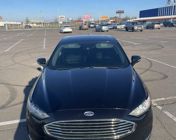 Чорний Форд Фьюжен, об'ємом двигуна 2 л та пробігом 151 тис. км за 16000 $, фото 3 на Automoto.ua