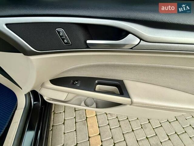 Черный Форд Фьюжн, объемом двигателя 1.5 л и пробегом 93 тыс. км за 12999 $, фото 52 на Automoto.ua