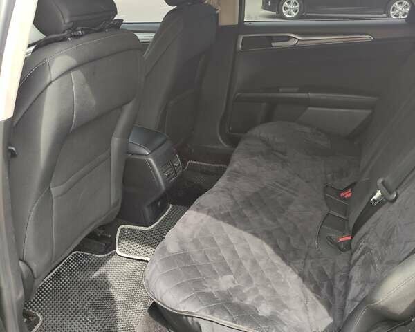 Форд Фьюжн 2019 в Житомире на Automoto.ua Черный Форд Фьюжн, объемом двигателя 2 л и пробегом 150 тыс. км за 16800 $, фото 8 на Automoto.ua