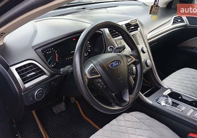 Черный Форд Фьюжн, объемом двигателя 2.49 л и пробегом 181 тыс. км за 11400 $, фото 8 на Automoto.ua