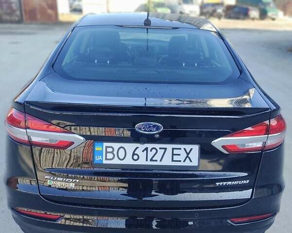 Чорний Форд Фьюжен, об'ємом двигуна 2 л та пробігом 93 тис. км за 17900 $, фото 4 на Automoto.ua