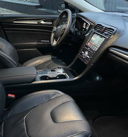 Черный Форд Фьюжн, объемом двигателя 2 л и пробегом 127 тыс. км за 14500 $, фото 12 на Automoto.ua