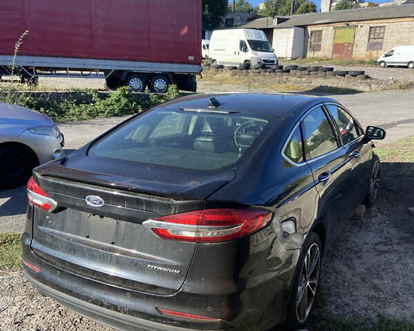 Чорний Форд Фьюжен, об'ємом двигуна 0 л та пробігом 130 тис. км за 1500 $, фото 1 на Automoto.ua