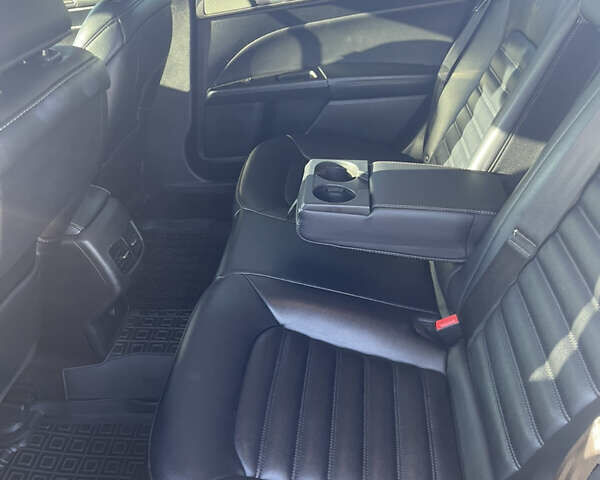 Чорний Форд Фьюжен, об'ємом двигуна 2 л та пробігом 151 тис. км за 16000 $, фото 13 на Automoto.ua