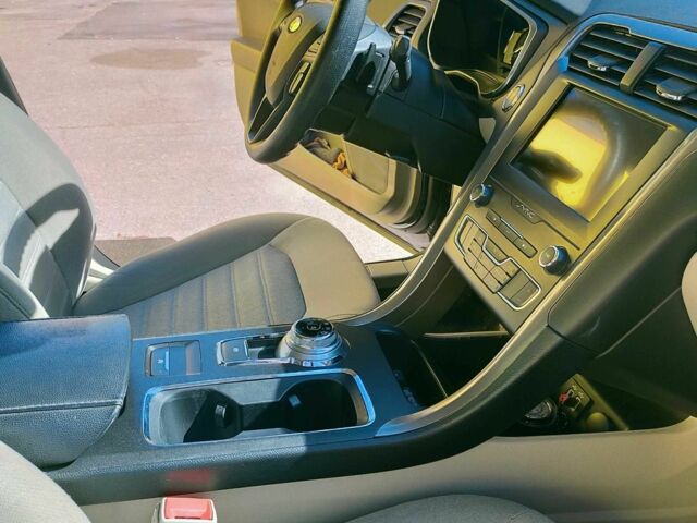 Черный Форд Фьюжн, объемом двигателя 1.5 л и пробегом 95 тыс. км за 12000 $, фото 7 на Automoto.ua