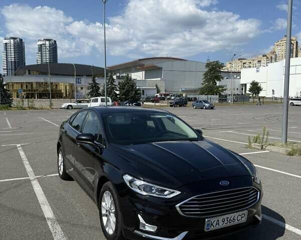 Чорний Форд Фьюжен, об'ємом двигуна 2 л та пробігом 106 тис. км за 18200 $, фото 4 на Automoto.ua