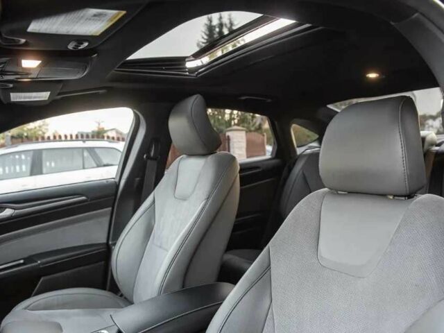 Черный Форд Фьюжн, объемом двигателя 2 л и пробегом 85 тыс. км за 9500 $, фото 6 на Automoto.ua