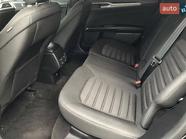 Черный Форд Фьюжн, объемом двигателя 2 л и пробегом 87 тыс. км за 16400 $, фото 25 на Automoto.ua