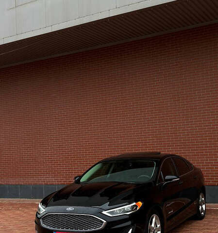 Черный Форд Фьюжн, объемом двигателя 2 л и пробегом 127 тыс. км за 14500 $, фото 13 на Automoto.ua