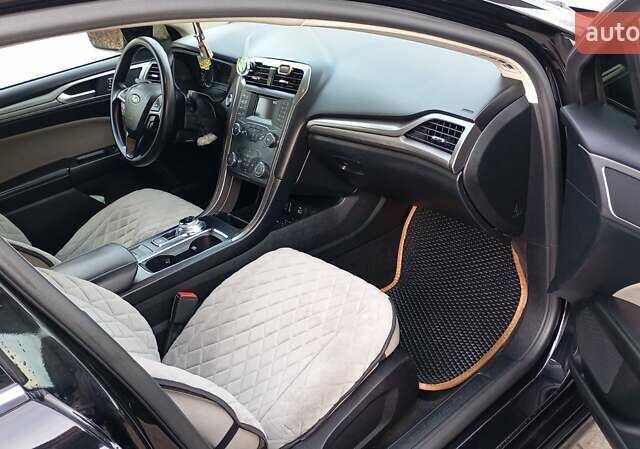 Черный Форд Фьюжн, объемом двигателя 2.49 л и пробегом 181 тыс. км за 11400 $, фото 11 на Automoto.ua