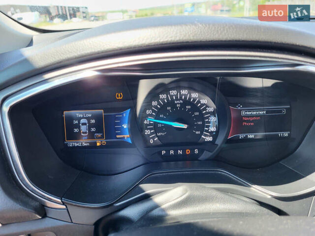 Чорний Форд Фьюжен, об'ємом двигуна 1.5 л та пробігом 27 тис. км за 13500 $, фото 9 на Automoto.ua