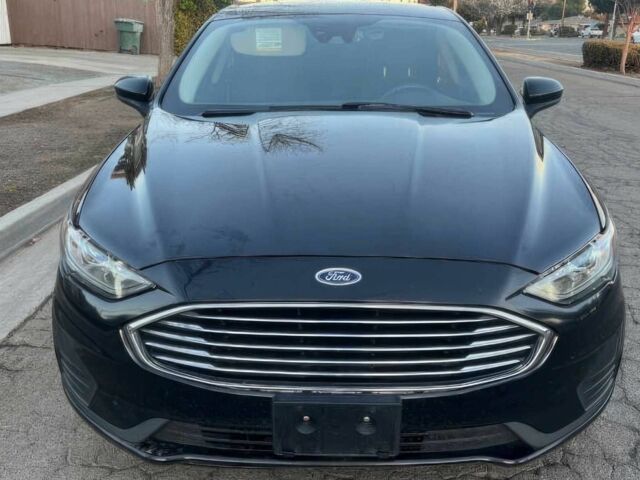 Черный Форд Фьюжн, объемом двигателя 2 л и пробегом 47 тыс. км за 9000 $, фото 1 на Automoto.ua