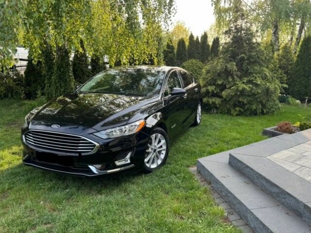 Черный Форд Фьюжн, объемом двигателя 2 л и пробегом 117 тыс. км за 8000 $, фото 5 на Automoto.ua