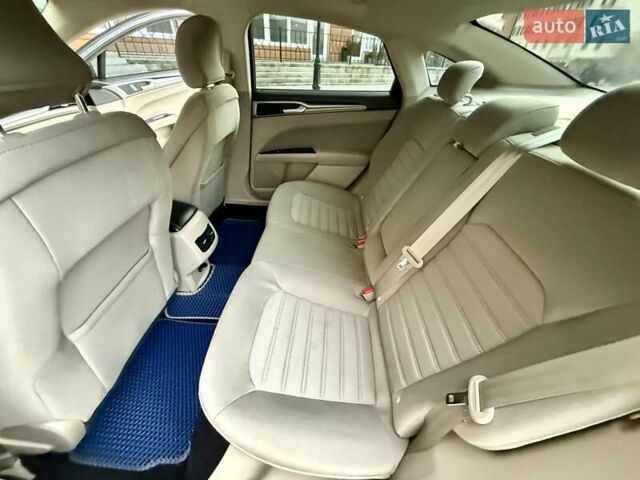 Черный Форд Фьюжн, объемом двигателя 1.5 л и пробегом 93 тыс. км за 12999 $, фото 49 на Automoto.ua