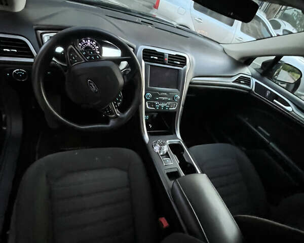 Черный Форд Фьюжн, объемом двигателя 2 л и пробегом 177 тыс. км за 14200 $, фото 6 на Automoto.ua