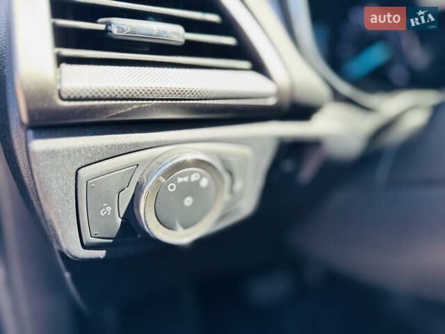 Черный Форд Фьюжн, объемом двигателя 2 л и пробегом 45 тыс. км за 14950 $, фото 46 на Automoto.ua