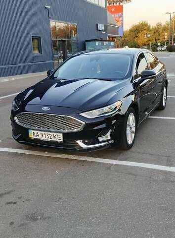 Форд Фьюжн 2020 в Киеве на Automoto.ua Черный Форд Фьюжн, объемом двигателя 2 л и пробегом 71 тыс. км за 19300 $, фото 13 на Automoto.ua