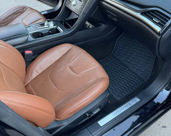 Черный Форд Фьюжн, объемом двигателя 2 л и пробегом 139 тыс. км за 15500 $, фото 18 на Automoto.ua