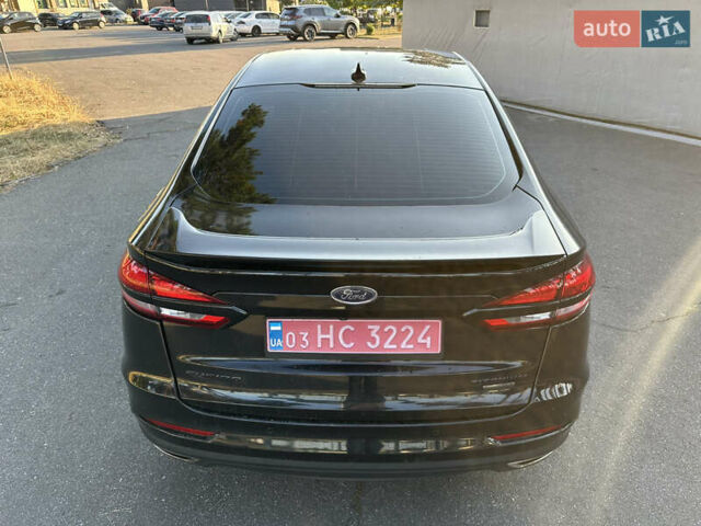 Черный Форд Фьюжн, объемом двигателя 2 л и пробегом 64 тыс. км за 17900 $, фото 3 на Automoto.ua