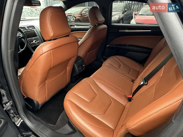 Форд Фьюжн 2020 в Киеве на Automoto.ua Черный Форд Фьюжн, объемом двигателя 2 л и пробегом 59 тыс. км за 18200 $, фото 20 на Automoto.ua