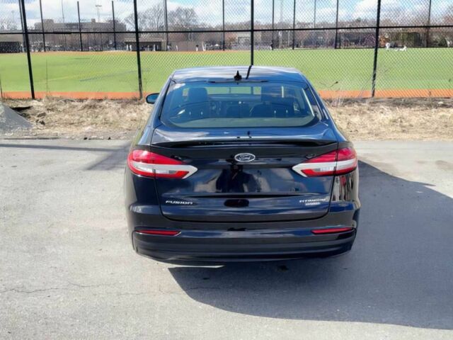 Чорний Форд Фьюжен, об'ємом двигуна 2 л та пробігом 45 тис. км за 14500 $, фото 5 на Automoto.ua