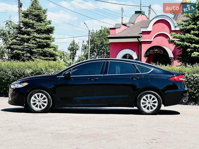 Черный Форд Фьюжн, объемом двигателя 2 л и пробегом 45 тыс. км за 15750 $, фото 1 на Automoto.ua