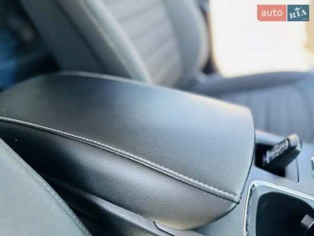 Черный Форд Фьюжн, объемом двигателя 2 л и пробегом 45 тыс. км за 14950 $, фото 38 на Automoto.ua