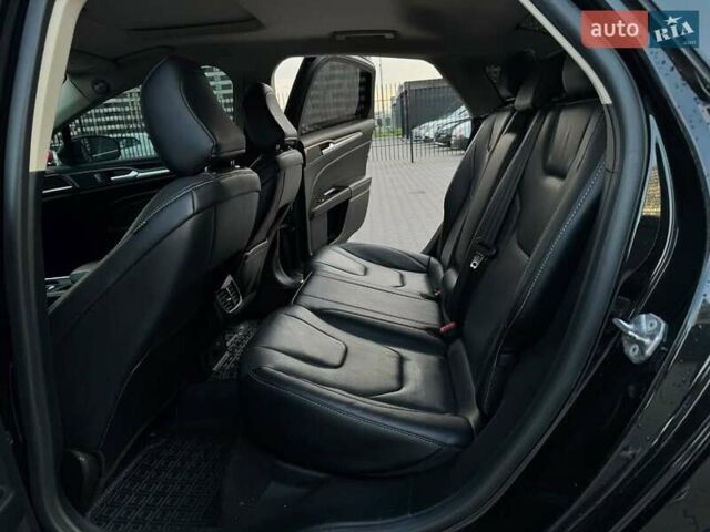 Черный Форд Фьюжн, объемом двигателя 2 л и пробегом 114 тыс. км за 9900 $, фото 8 на Automoto.ua