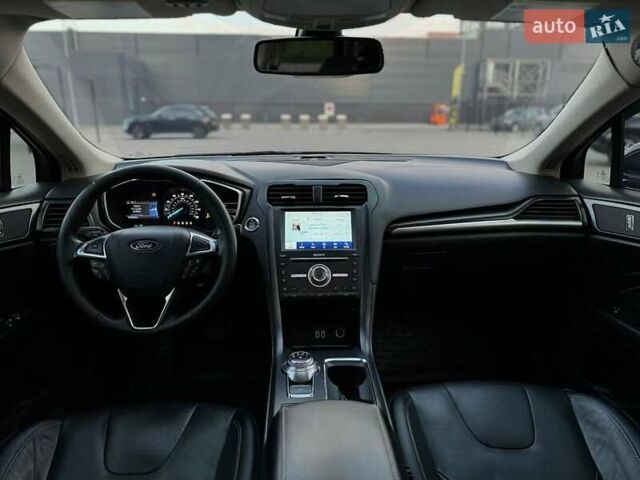 Черный Форд Фьюжн, объемом двигателя 2 л и пробегом 114 тыс. км за 9900 $, фото 9 на Automoto.ua